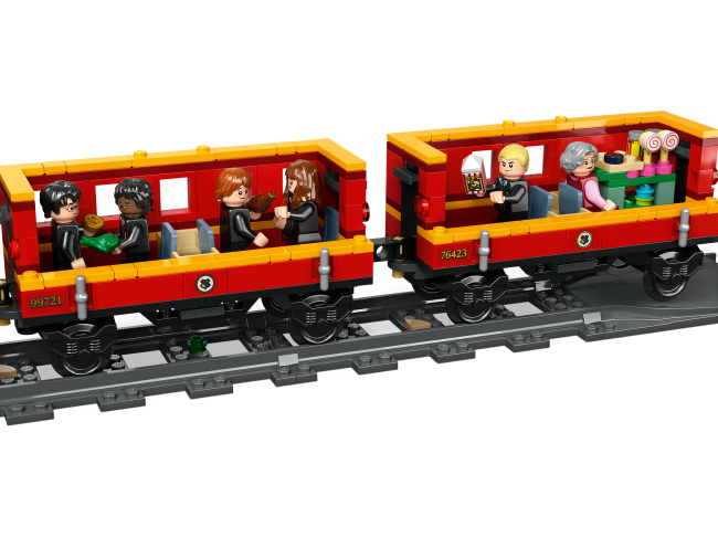 LEGO 76423 Хогвартский экспресс и станция Хогсмид   - фото4