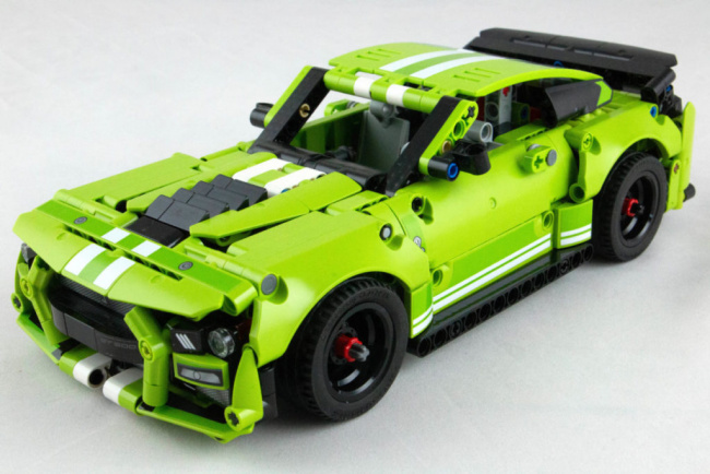  LEGO 42138 Ford Mustang Shelby® GT500® - фото8
