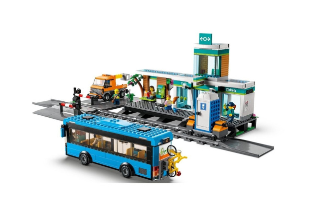 LEGO 60335 Железнодорожная станция - фото10