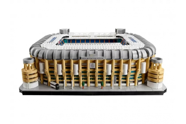 LEGO 10299 Real Madrid - Стадион Сантьяго Бернабеу   - фото9