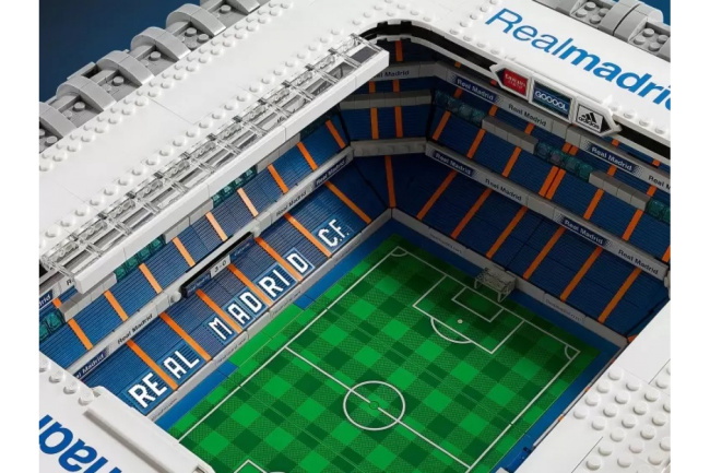 LEGO 10299 Real Madrid - Стадион Сантьяго Бернабеу   - фото5