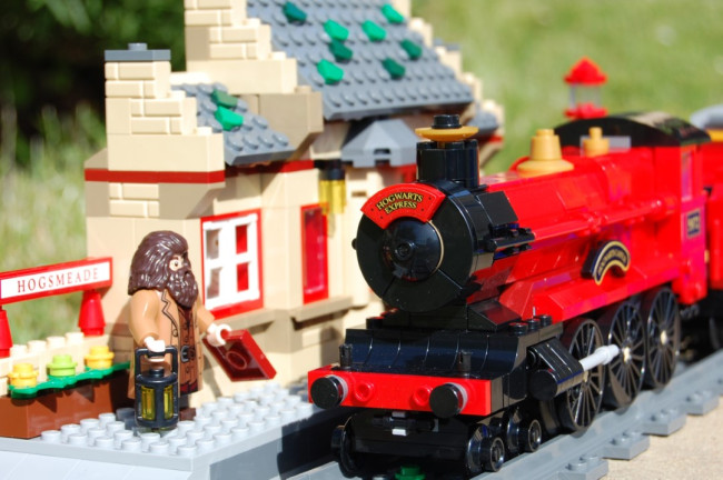 76423 Хогвартский экспресс и станция Хогсмид LEGO Harry Potter - фото7