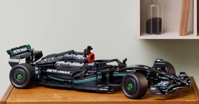 LEGO 42171 Mercedes-AMG F1 W14 E Performance  - фото4
