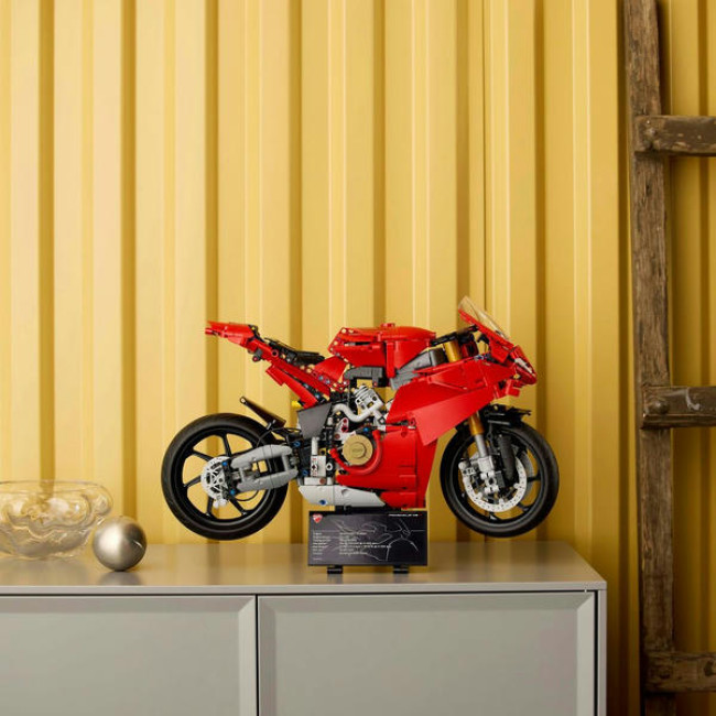 LEGO 42202 Мотоцикл Ducati Panigale V4 S - фото9