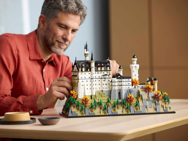 LEGO 21063 Замок Нойшванштайн   - фото7