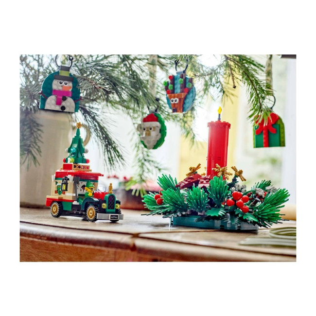 40746 Грузовик доставки Санты LEGO Icons - фото3