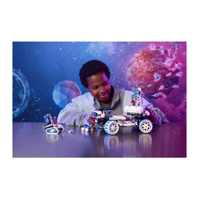 LEGO 42211 Луноход Lunar Outpost   - фото6