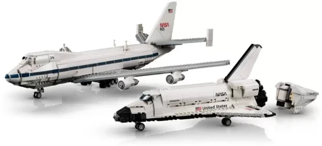 LEGO 10360 Самолет-носитель и Шаттл - фото4