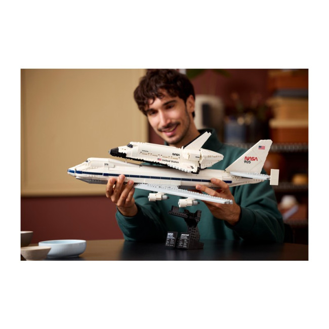 LEGO 10360 Самолет-носитель и Шаттл - фото7