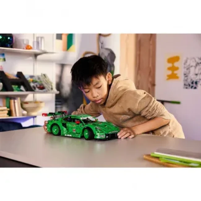 LEGO 42224 Гоночный автомобиль Porsche 911 GT3 R AO Rexy  - фото7