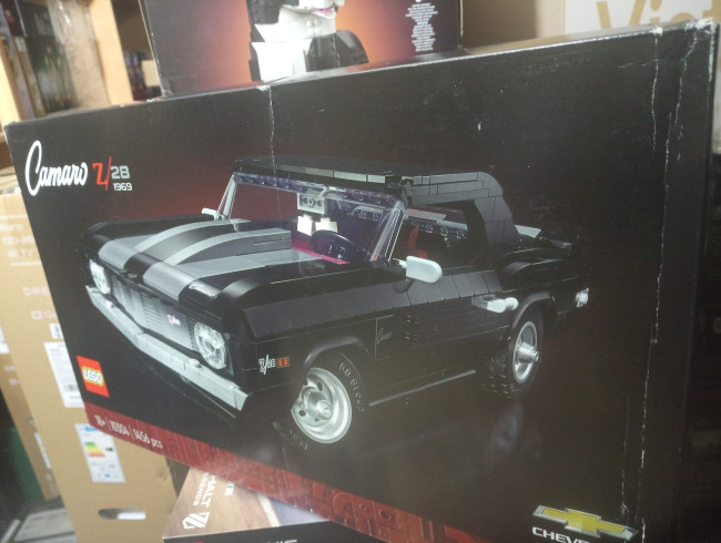 10304 Chevrolet Camaro Z28 LEGO Icons Уценка - фото3