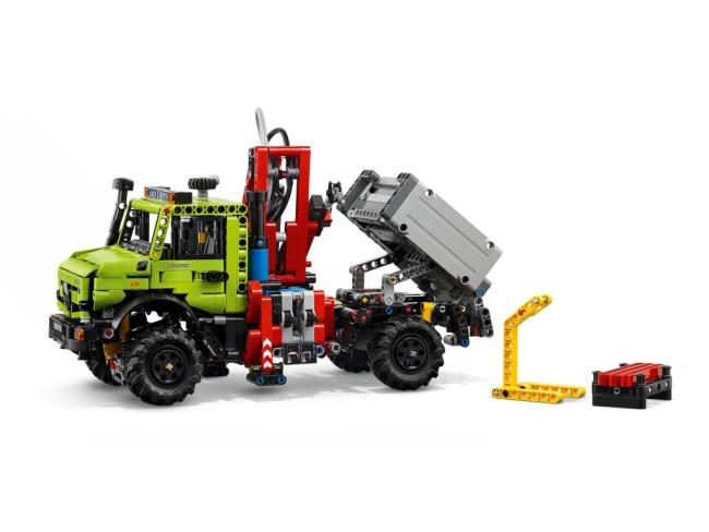 LEGO 42242 Mercedes-Benz Unimog U 5023 с краном   - фото6